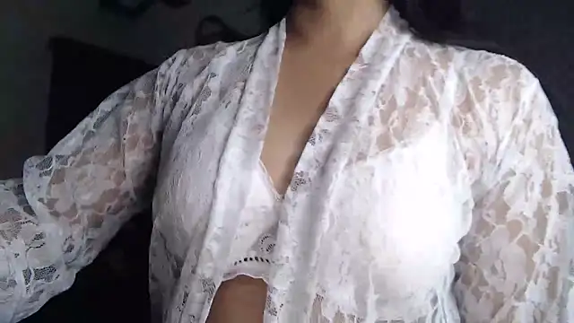 Snapshot of Indian_Anu chatting on November 24, 2025, 5:35 pm Indian Anu online show from November 24, 2025, 5:35 pm