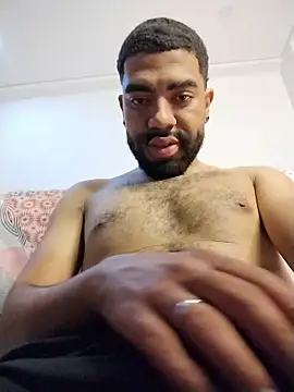 Aroon Stonne online show from December 3, 2025, 4:13 am