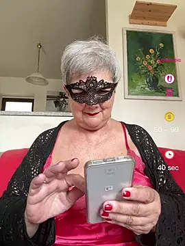 simona60 online show from May 30, 2026, 1:17 pm