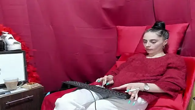 jessystarr online show from March 27, 2026, 1:23 pm