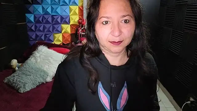 Snapshot of katifoxx chatting on January 18, 2026, 8:34 pm katifoxx online show from January 18, 2026, 8:34 pm