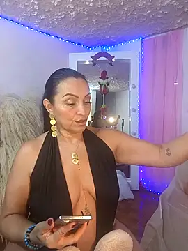 zullyxhot online show from November 21, 2025, 9:58 pm