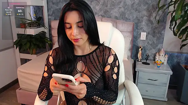 niko robin online show from June 10, 2026, 9:27 pm