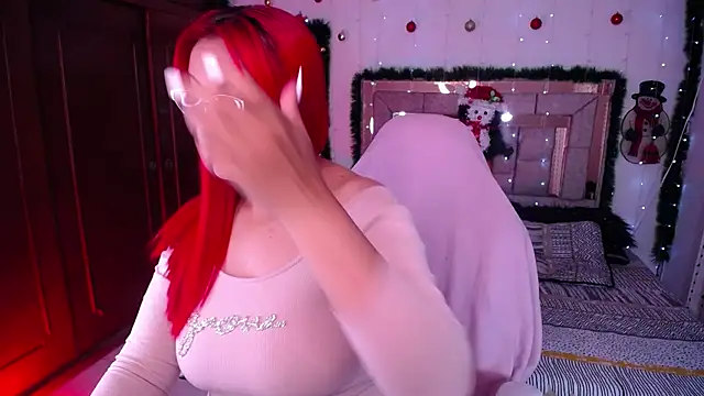 Snapshot of salomecastro_ chatting on December 16, 2025, 2:49 am salomecastro online show from December 16, 2025, 2:49 am