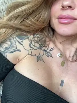 Etwas neugierig online show from February 18, 2025, 12:28 pm