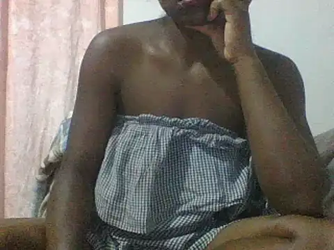 Hamie sexy online show from October 26, 2025, 8:09 pm