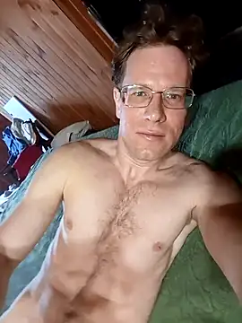 yatshen online show from March 31, 2026, 5:53 am