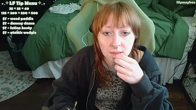 LilyMayBae online show from May 16, 2026, 11:48 pm