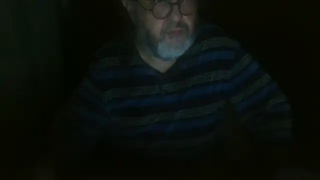 Snapshot of Koldo70 chatting on May 6, 2026, 1:42 am Koldo70 online show from May 6, 2026, 1:42 am
