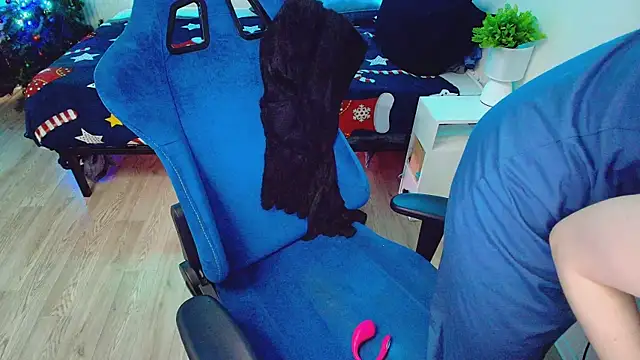 CranberryHot online show from February 18, 2026, 1:29 pm