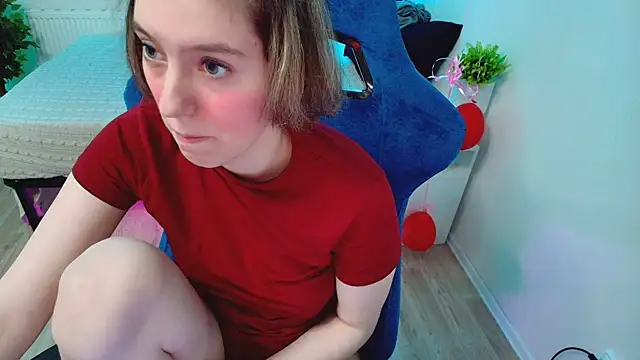 CranberryHot online show from October 21, 2025, 7:52 am