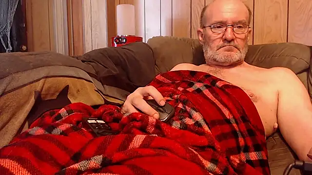 snickers1 online show from June 26, 2026, 2:34 pm