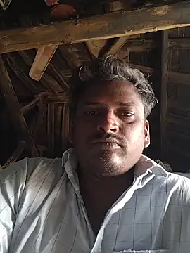 Snapshot of rohanhotguy chatting on February 26, 2026, 8:14 am rohanhotguy online show from February 26, 2026, 8:14 am