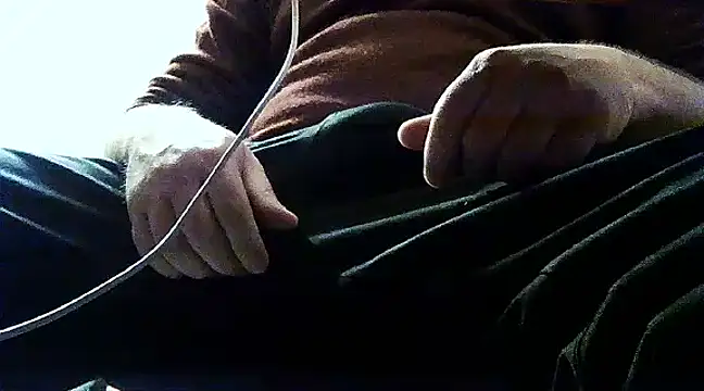 Snapshot of opreatiby chatting on January 3, 2025, 4:59 pm opreatiby online show from January 3, 2025, 4:59 pm