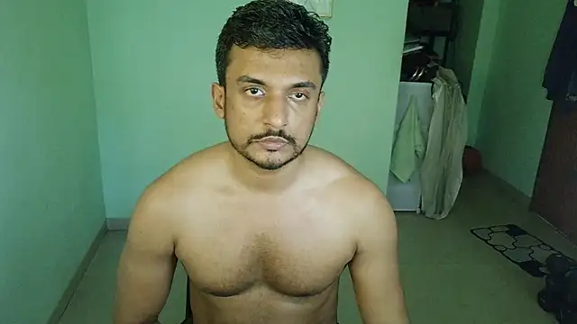 Snapshot of daringcutie chatting on March 31, 2026, 9:33 am daringcutie online show from March 31, 2026, 9:33 am