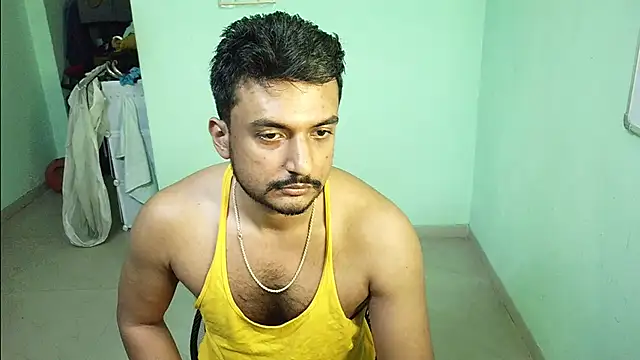 Snapshot of daringcutie chatting on December 2, 2025, 12:00 am daringcutie online show from December 2, 2025, 12:00 am