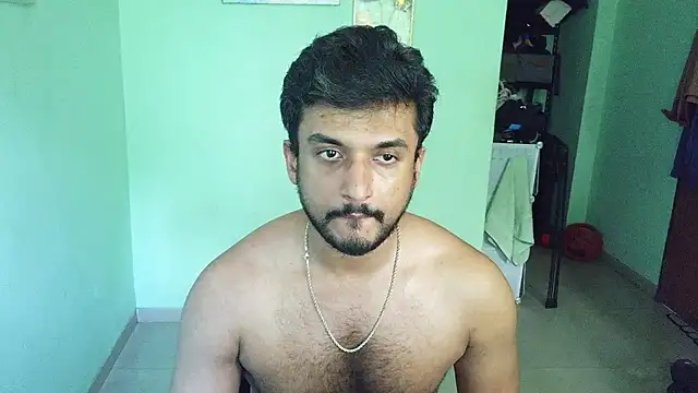 daringcutie online show from June 18, 2026, 8:24 am