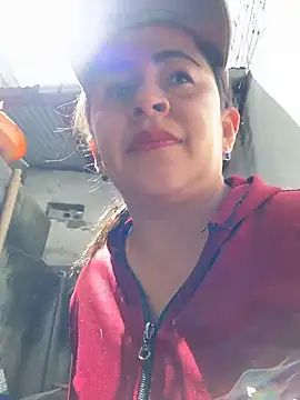 latinfemale online show from July 9, 2026, 3:55 pm