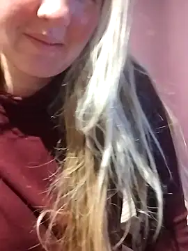 Mllesha74000 online show from February 17, 2026, 7:11 pm