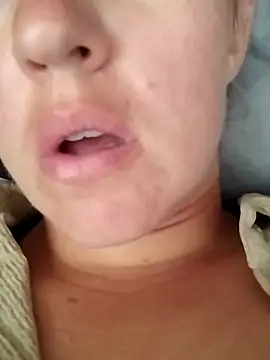 Snapshot of Mllesha74000 chatting on September 10, 2025, 2:49 pm Mllesha74000 online show from September 10, 2025, 2:49 pm