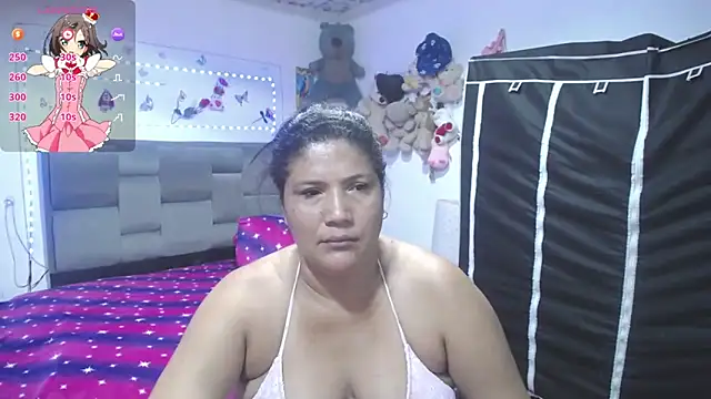 Snapshot of Sharloth_milf chatting on July 22, 2026, 2:30 pm Sharloth milf online show from July 22, 2026, 2:30 pm