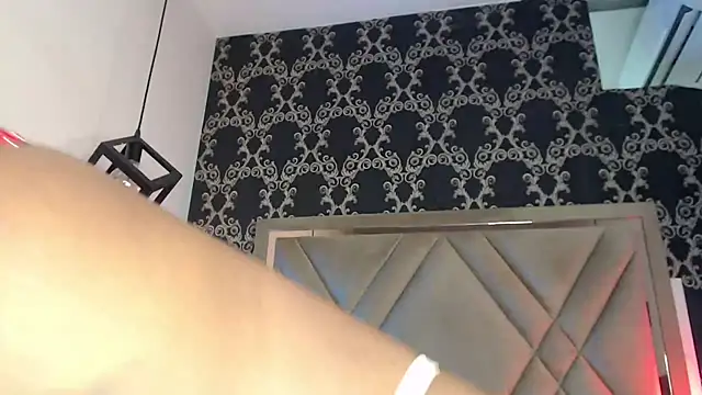 Snapshot of KayaBrown chatting on April 6, 2026, 1:45 pm KayaBrown online show from April 6, 2026, 1:45 pm