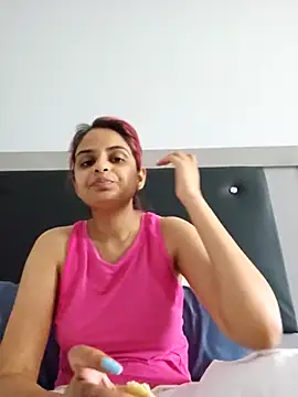 DirtySnowball69 online show from December 17, 2025, 10:53 am