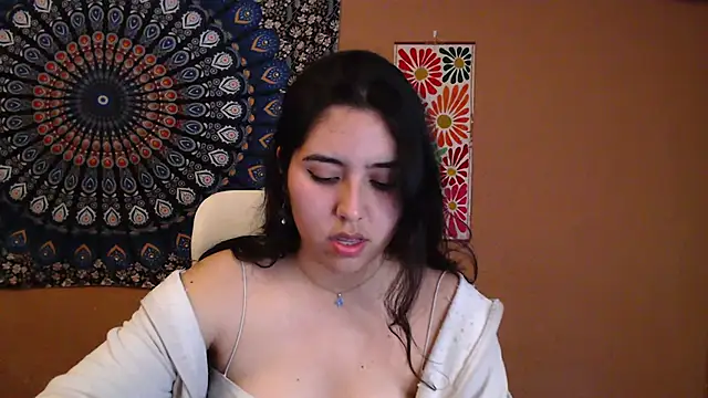 Snapshot of IntimateTales chatting on February 23, 2025, 5:39 pm IntimateTales online show from February 23, 2025, 5:39 pm