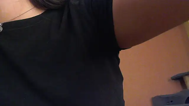 IntimateTales online show from January 7, 2026, 9:09 pm