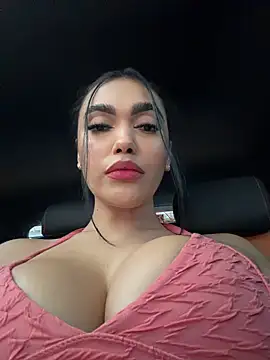 emma andrew1 online show from April 11, 2026, 4:32 pm