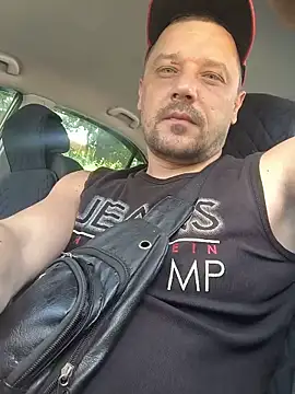 DanielOhCool online show from June 9, 2026, 7:31 am