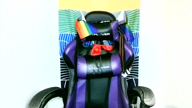 Snapshot of MistressKayy chatting on November 29, 2025, 11:27 pm MistressKayy online show from November 29, 2025, 11:27 pm