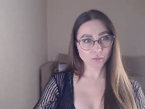 marishaarimova online show from October 26, 2025, 3:56 pm