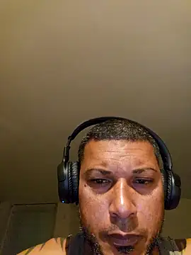 tropikboy online show from February 3, 2026, 2:21 am