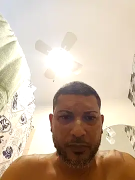 tropikboy online show from February 9, 2026, 8:18 pm