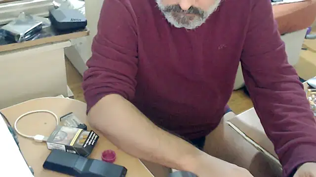 LiONTURK online show from October 12, 2025, 1:07 am