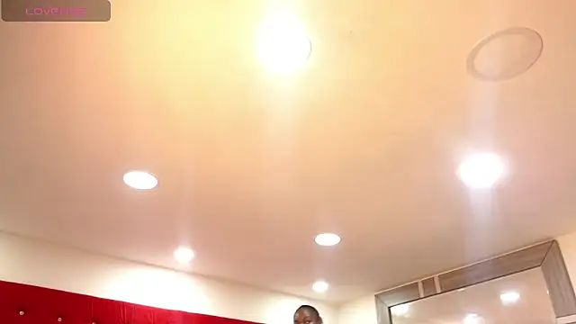 TamyJhonson online show from November 1, 2025, 1:16 pm