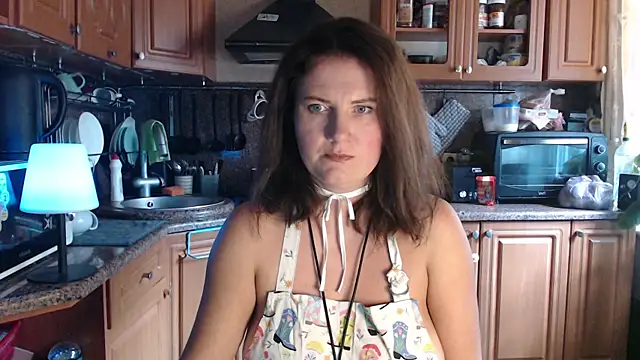 LizaCakes online show from September 18, 2025, 9:45 am