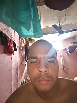 Vickyrajput009 online show from February 18, 2026, 12:01 pm