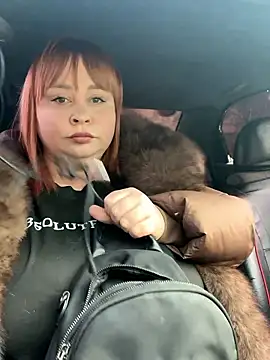 Snapshot of Model9798 chatting on January 14, 2026, 7:23 am Model9798 online show from January 14, 2026, 7:23 am