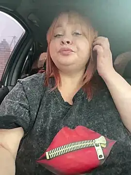 Snapshot of Model9798 chatting on April 16, 2026, 7:20 am Model9798 online show from April 16, 2026, 7:20 am