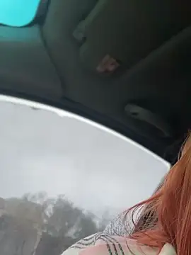 Snapshot of Model9798 chatting on April 1, 2026, 8:48 am Model9798 online show from April 1, 2026, 8:48 am