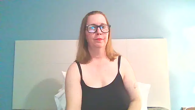 Snapshot of SweetandNaughty1 chatting on March 5, 2025, 10:33 am SweetandNaughty1 online show from March 5, 2025, 10:33 am