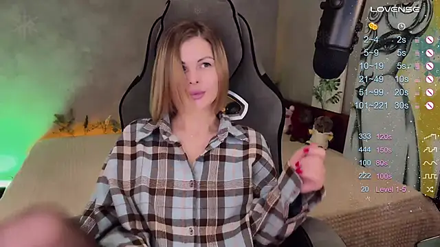 Your Sweet Lilu online show from December 11, 2024, 9:23 pm