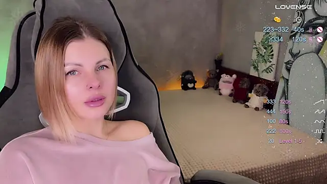 Your Sweet Lilu online show from December 17, 2024, 7:04 pm