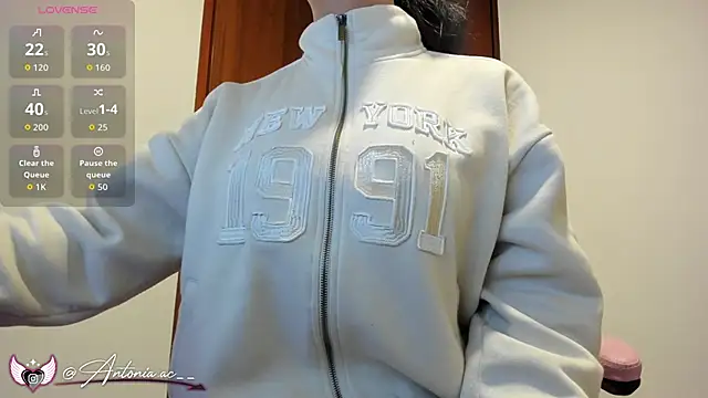 Snapshot of antoniaacxx chatting on January 12, 2026, 10:55 am antoniaacxx online show from January 12, 2026, 10:55 am