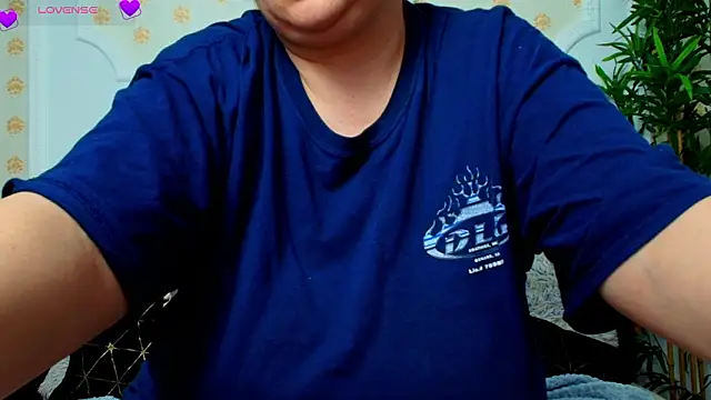 AleshaArabian online show from March 16, 2026, 5:04 am