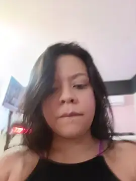 Snapshot of Sofiia_W26 chatting on April 10, 2026, 12:01 pm Sofiia W26 online show from April 10, 2026, 12:01 pm