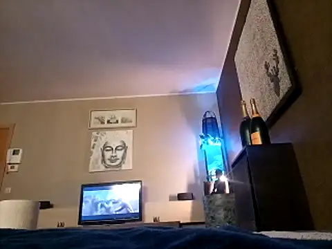 Antonio11111x online show from April 7, 2026, 9:49 pm