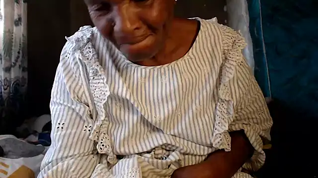 NaughtyGranny online show from June 13, 2026, 11:41 am